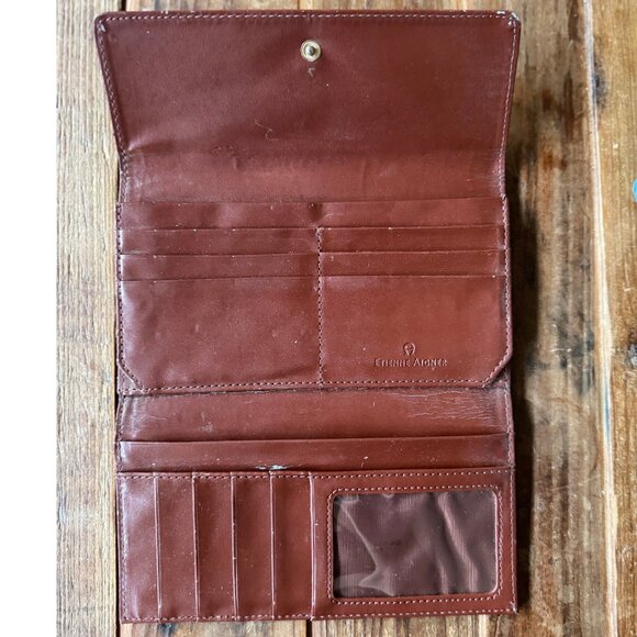 Etienne Aigner Croc Embossed Leather Wallet - Picture 3 of 7